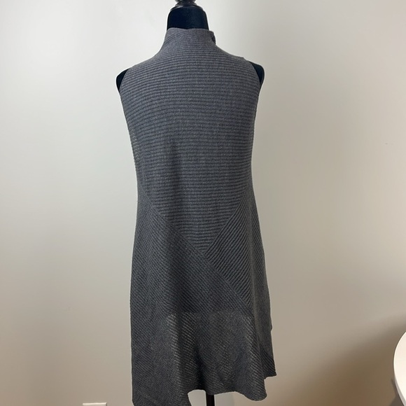 Eileen Fisher Wool open vest size small - Picture 3 of 6
